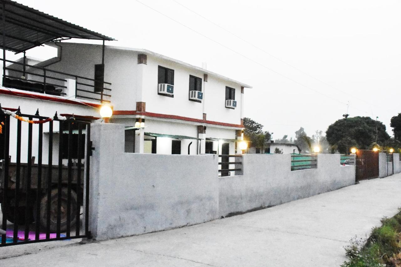 Corbett Bhavesh Home Stay Jhirna Exteriör bild