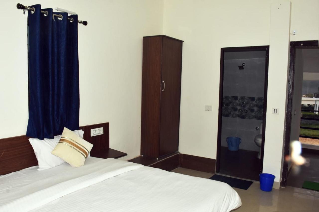 Corbett Bhavesh Home Stay Jhirna Exteriör bild